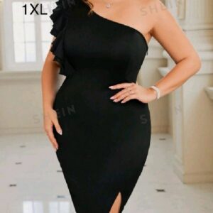 VESTIDO CURVY CON FLOR