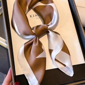 PAÑOLETA CAFE CON BLANCO