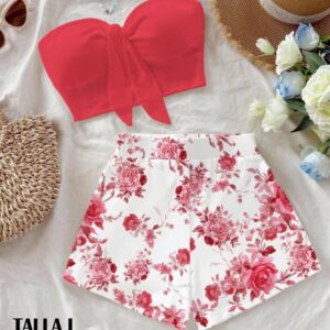 Conjunto rojo de floreado