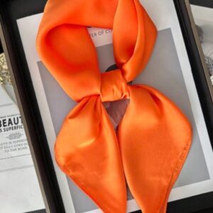 pañoleta naranja corta