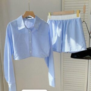 Conjunto azul cielo