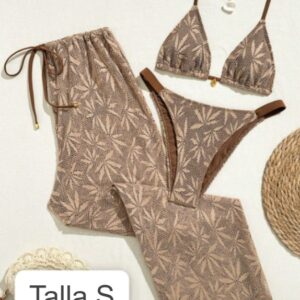 traje de baño cafe con flores