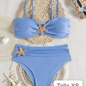 traje de baño azul con estrellas