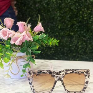 Lentes beige animal print